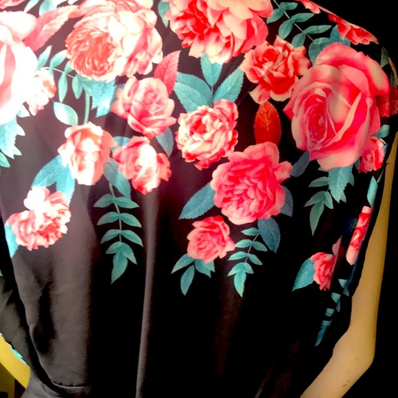 Rosegal  floral print wrapped dress size 4X - Picture 11 of 14